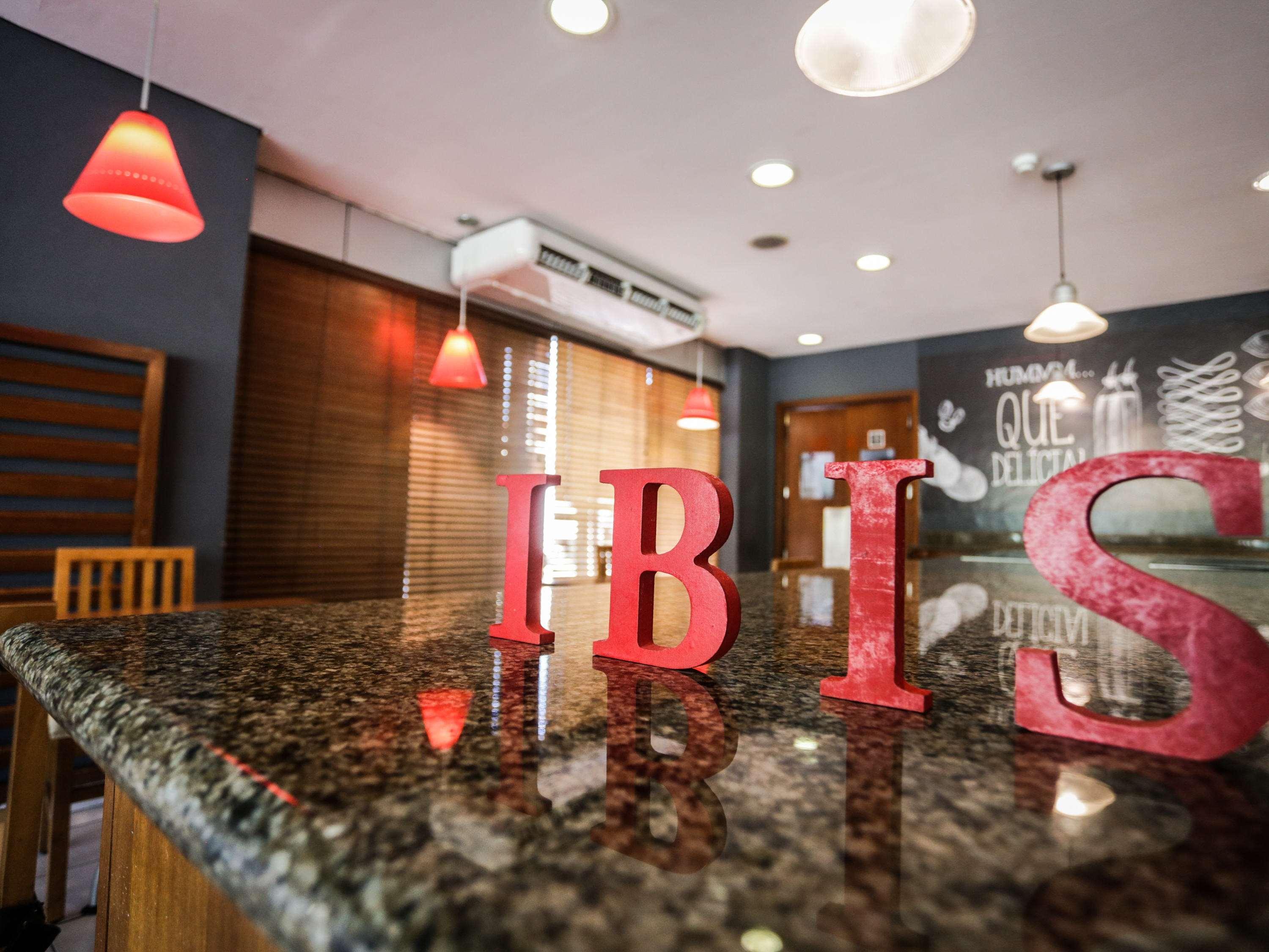 Отель Ibis Терезина Экстерьер фото