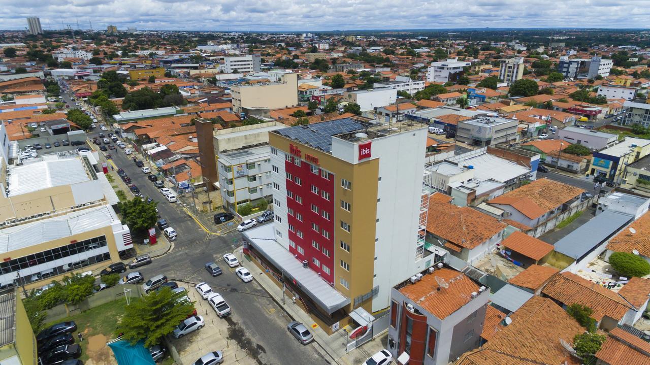 Отель Ibis Терезина Экстерьер фото